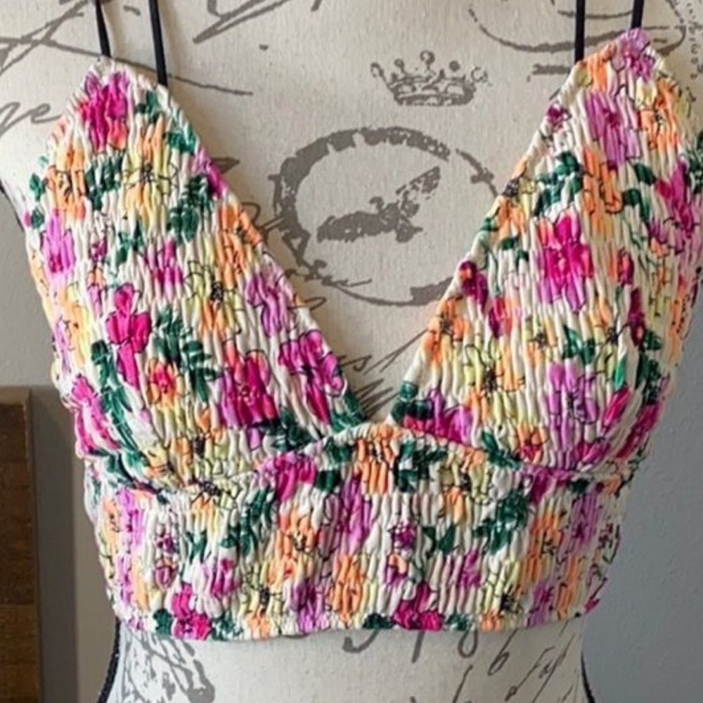 Victoria’s Secret PINK White Floral Pattern Strappy Back Cotton Bralette Size L